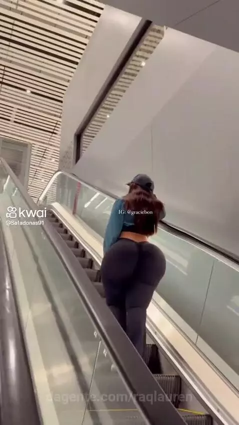 Video by raqlauren