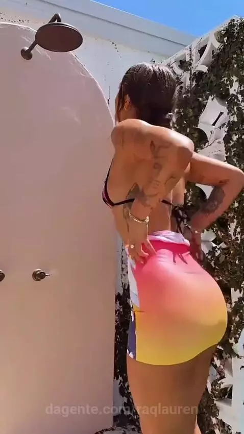 Video by raqlauren