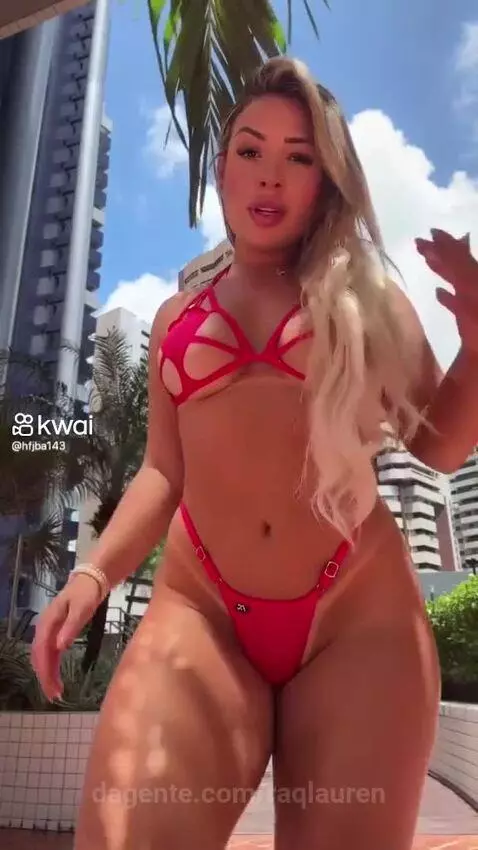 Video by raqlauren