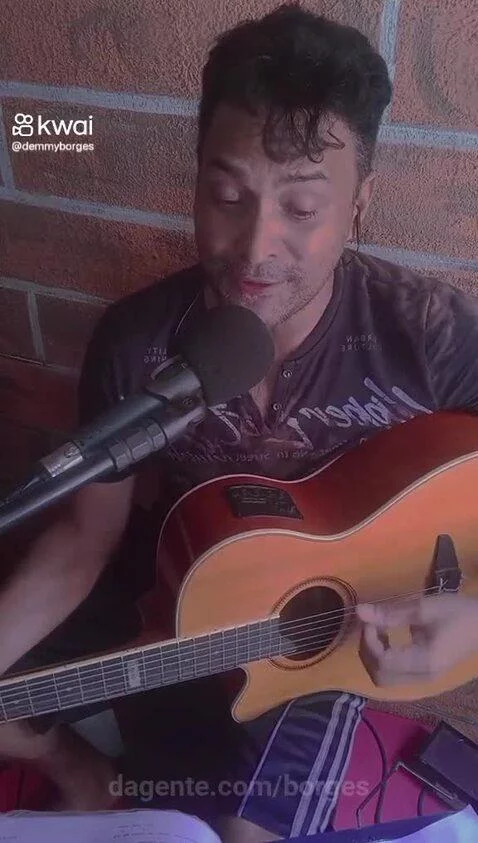 Ainda ontem chorei de saudade by borges