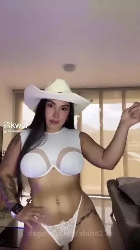 Video by shine21y