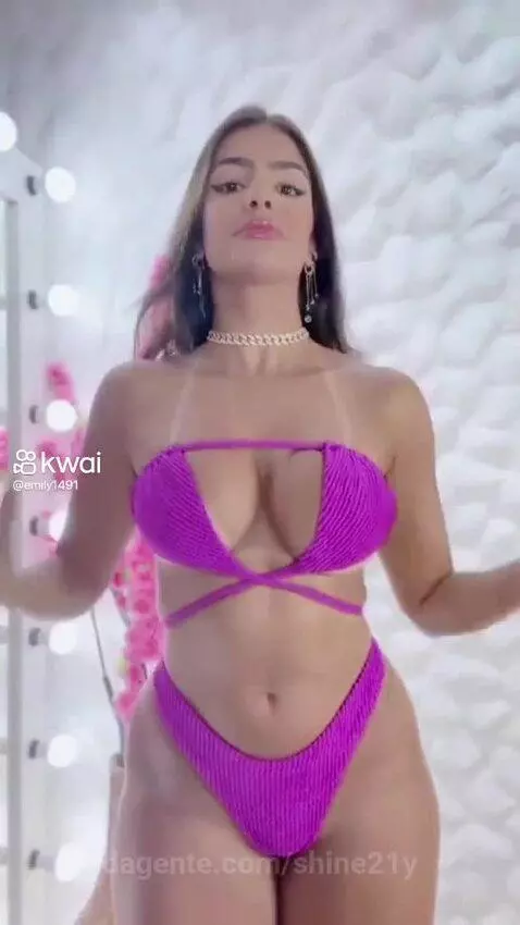 Video by shine21y