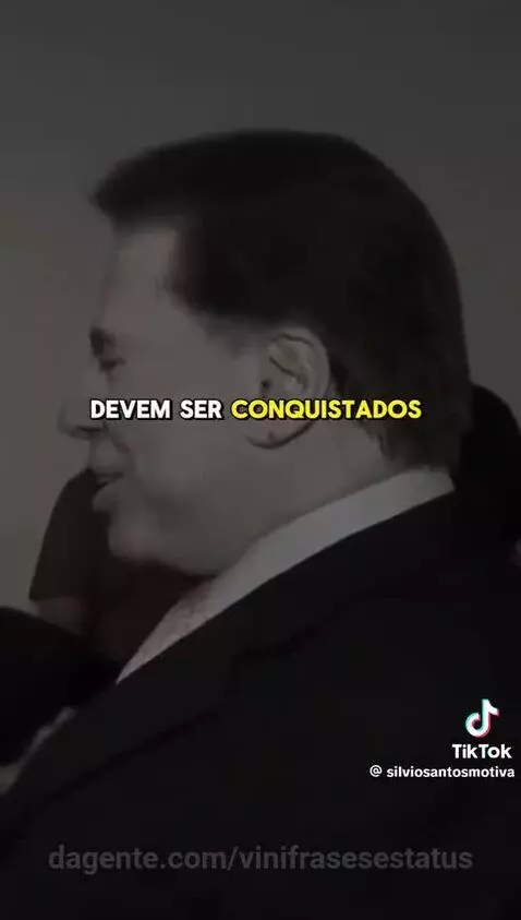 E como passa rápido ! Terça feira eu faço 31 anos 🙏🏽🥰🙌🏽... by vinifrasesestatus