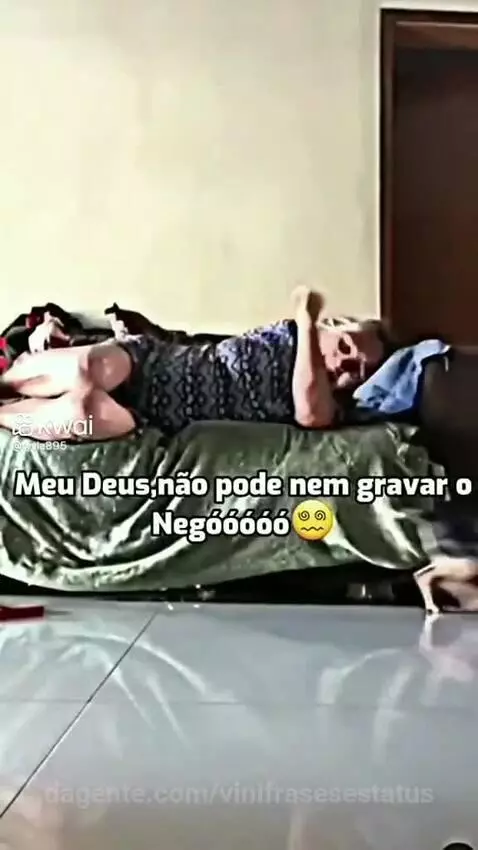Eu mesmo já perdi 😂🤭 by vinifrasesestatus