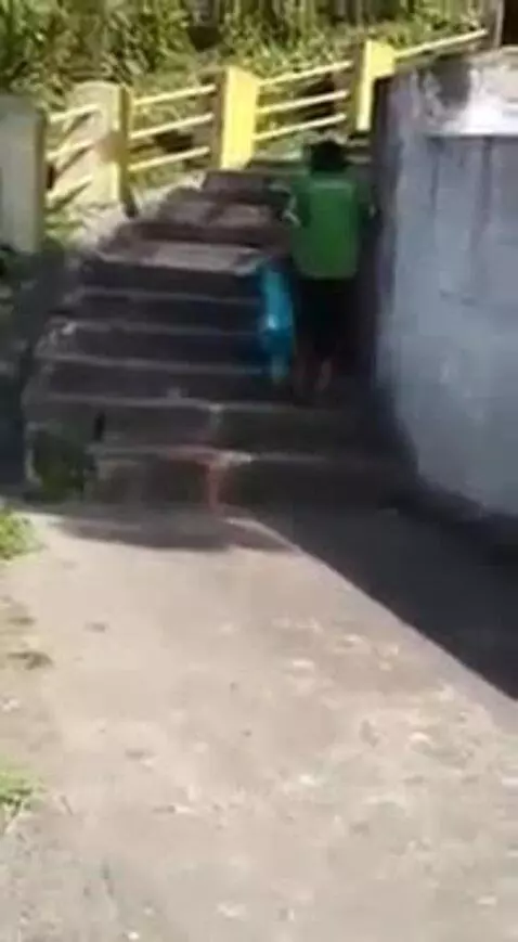 Eita cachaça forte 🤣🤣🤭 by vinifrasesestatus