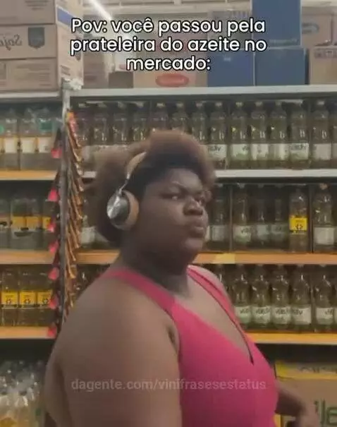 Bem assim o essencial que não pode faltar na cozinha 🤣🤭 by vinifrasesestatus