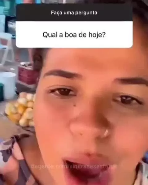 Esse marketing de feira 😂😂😂😂😂😂 by vinifrasesestatus