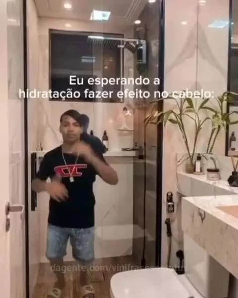 Desse jeito hahaha by vinifrasesestatus