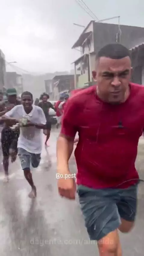 Só na Correria 😂😂😂 by almeida