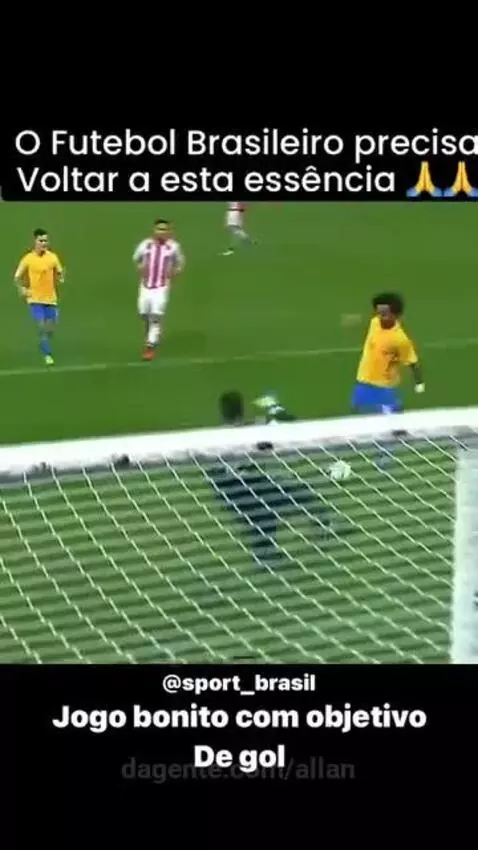 Precisamos  desse futebol. Quem concorda  aperta no coração by allan
