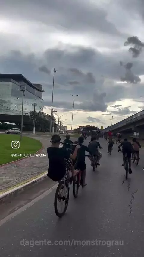 Prévia da publicação de monstrograu