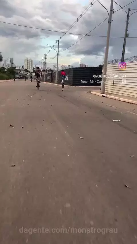 Prévia da publicação de monstrograu