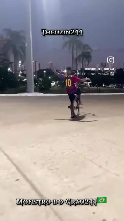 Prévia da publicação de monstrograu