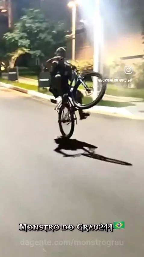 Prévia da publicação de monstrograu