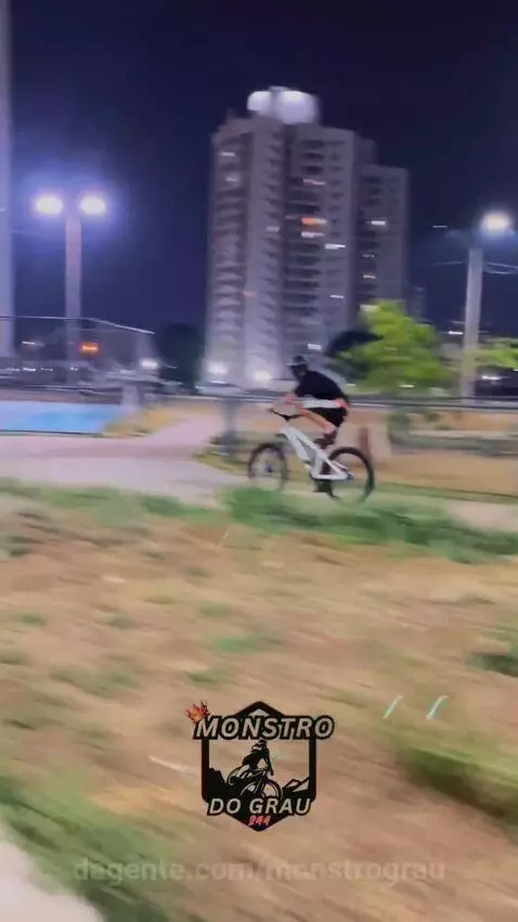 Grau é corre🙅🏽‍♂️🔥 by monstrograu