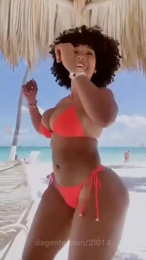 Video by 2l014