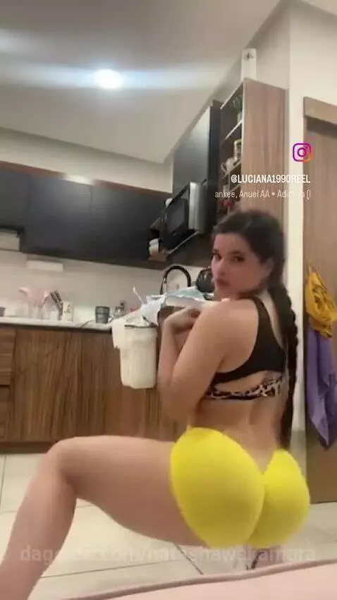 Video by natashawakamura