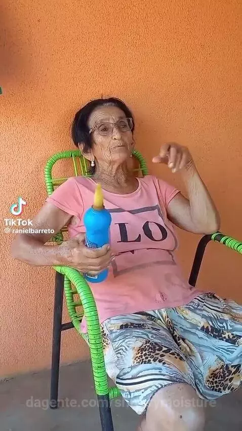 Video by shiverymoisture