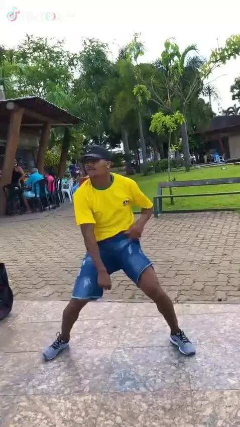 Prévia da publicação de lucia