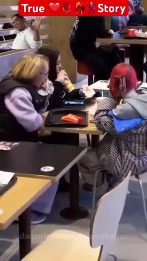 Ajudar o Próximo sem palavras e sim por gestos é o amor em v... by senhorphegor