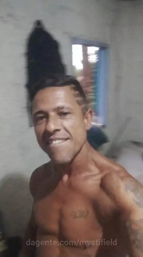 Prévia da publicação de mystifield